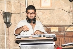 Saturday Night at La Paz Pub, Byblos